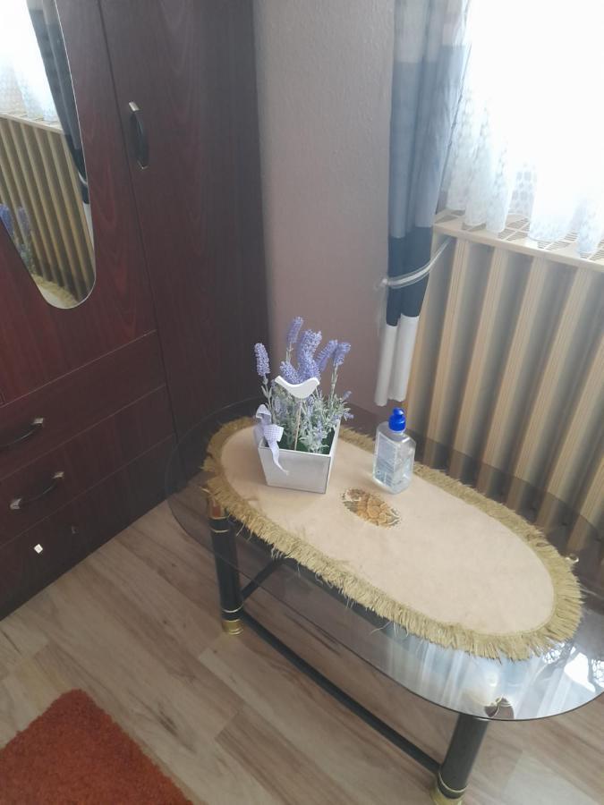 Edit Vendeghaz Szabolcsveresmart Buitenkant foto